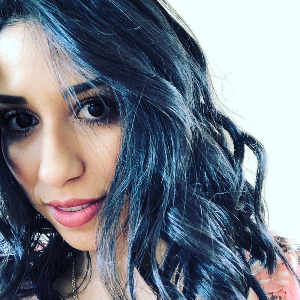 Meet your Posher, Brenda